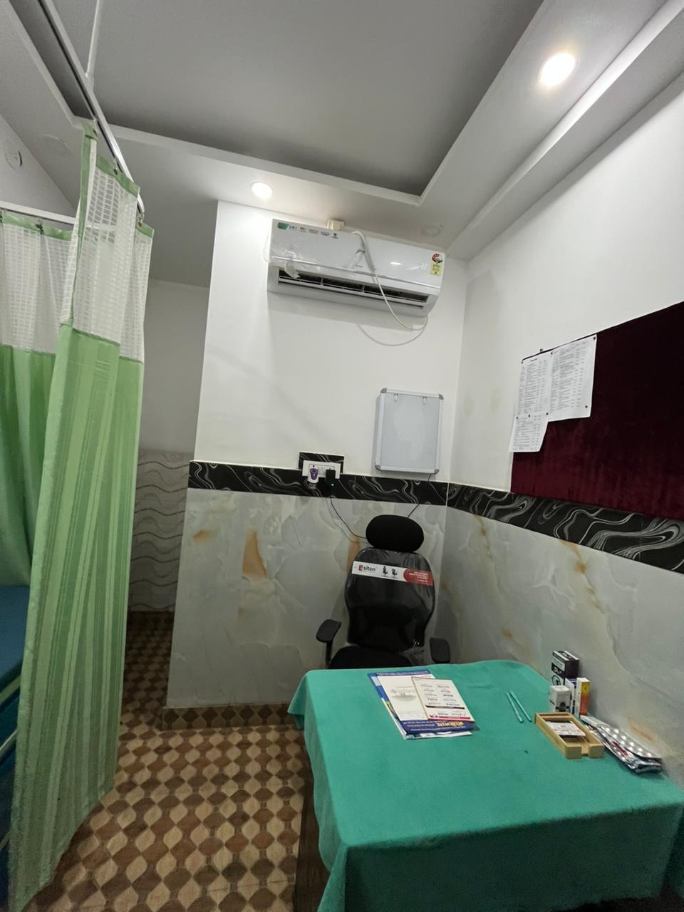 Doctor consultation room at Bholenath Hospital, Ranchi